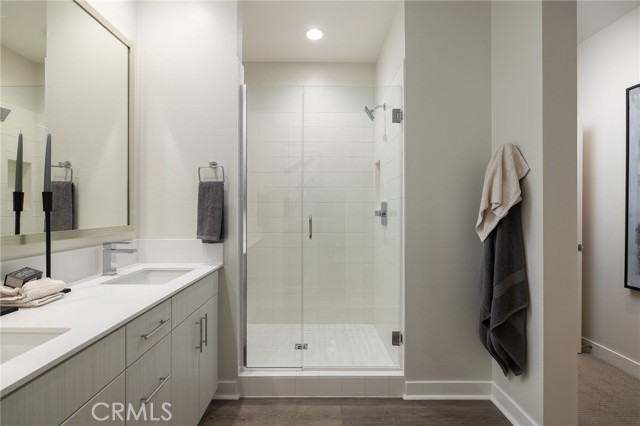 Detail Gallery Image 6 of 6 For 143 S Tulip Ave, Compton,  CA 90220 - 3 Beds | 3 Baths