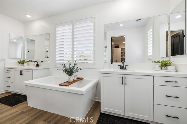 Detail Gallery Image 35 of 74 For 28445 Sunny Ridge Terrace, Castaic,  CA 91384 - 4 Beds | 3/1 Baths