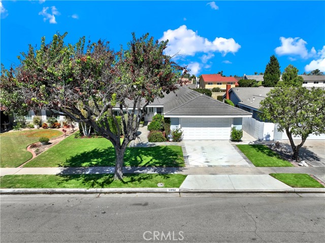 Detail Gallery Image 7 of 41 For 10859 Goldeneye Ave, Fountain Valley,  CA 92708 - 4 Beds | 2/1 Baths