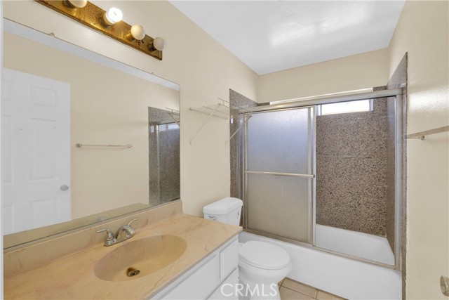 519 Sefton Avenue, Monterey Park CA: https://media.crmls.org/medias/7d361ffd-abdf-4ce3-ba22-4a6342cd65f4.jpg