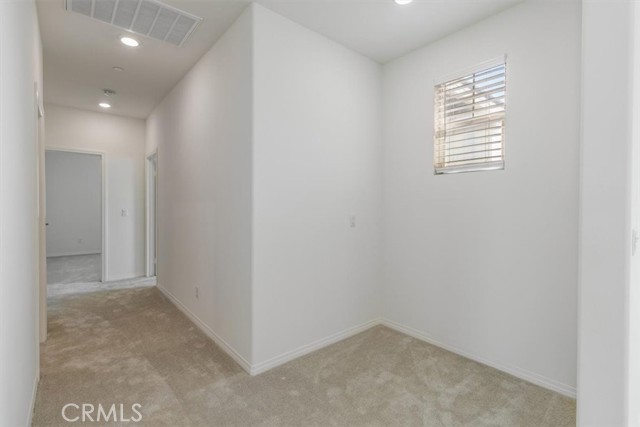 Detail Gallery Image 33 of 42 For 4852 S Jordan Ave, Ontario,  CA 91762 - 5 Beds | 3 Baths