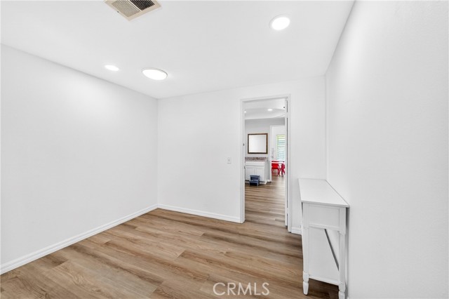 Detail Gallery Image 20 of 53 For 198 Sunflower, Brea,  CA 92821 - 3 Beds | 2/1 Baths