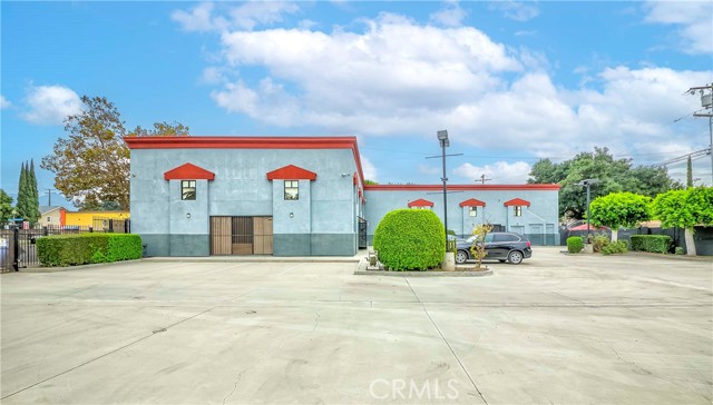 Image 1 of 30 For 702 Holt Avenue