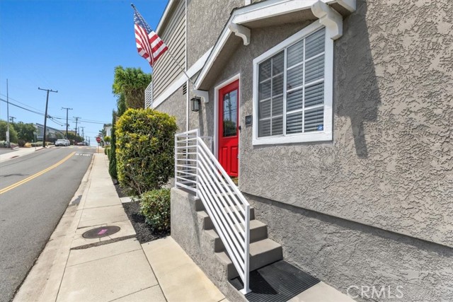 1748 Havemeyer Lane, Redondo Beach, California 90278, 3 Bedrooms Bedrooms, ,2 BathroomsBathrooms,Residential,For Sale,Havemeyer,SB24143720