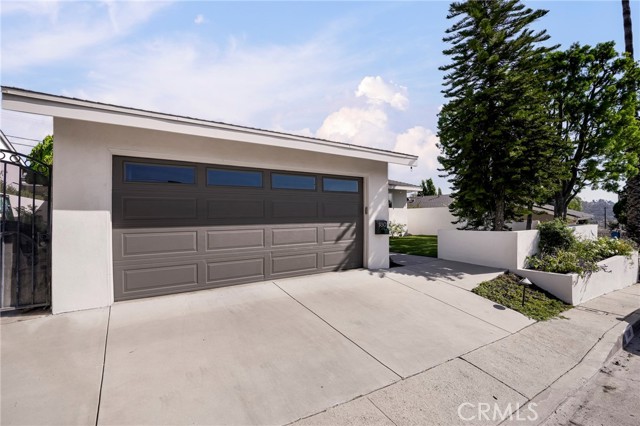 930 Larker Avenue photo 35