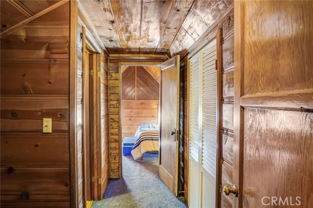 Detail Gallery Image 26 of 61 For 937 Cameron Dr, Big Bear Lake,  CA 92315 - 2 Beds | 1/1 Baths