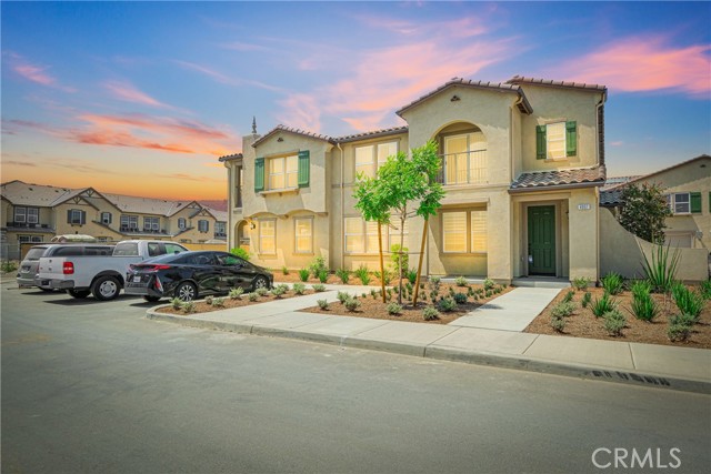4009 E Coronado Privado, Ontario CA: https://media.crmls.org/medias/7d390ab3-116e-4357-a986-d456c526abb7.jpg