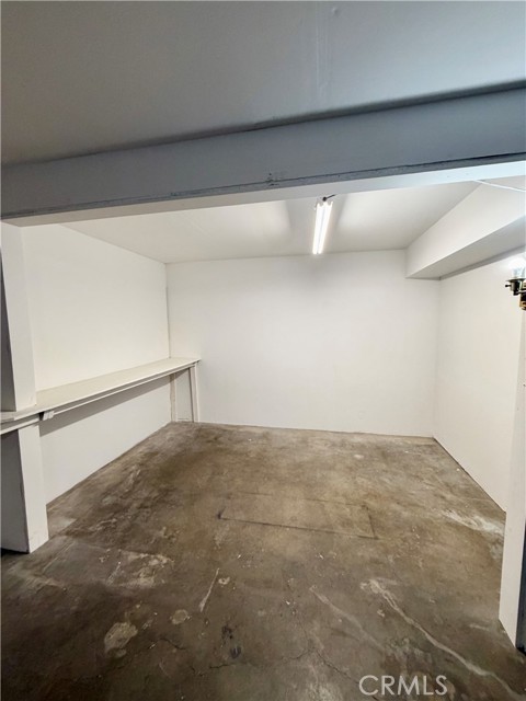 Detail Gallery Image 17 of 17 For 400 S Flower #8,  Orange,  CA 92868 - 3 Beds | 2/1 Baths