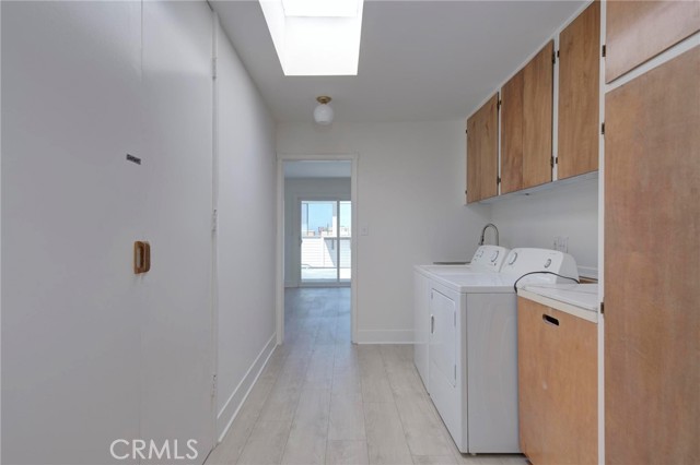 Detail Gallery Image 27 of 40 For 931 Manhattan Ave, Hermosa Beach,  CA 90254 - – Beds | – Baths