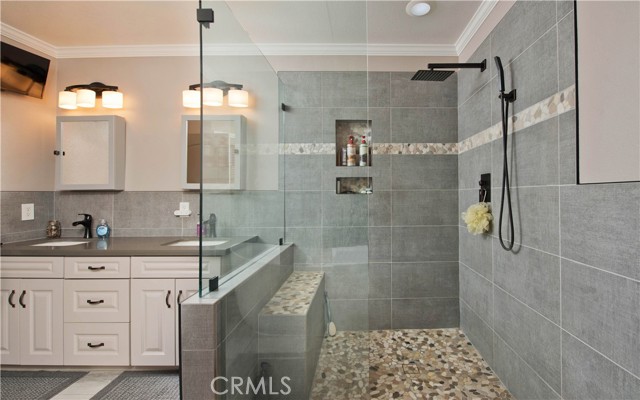 9602 Gierson, Chatsworth CA: https://media.crmls.org/medias/7d3c0f3e-4818-4b3e-ae40-8f1cb7b7d5d5.jpg