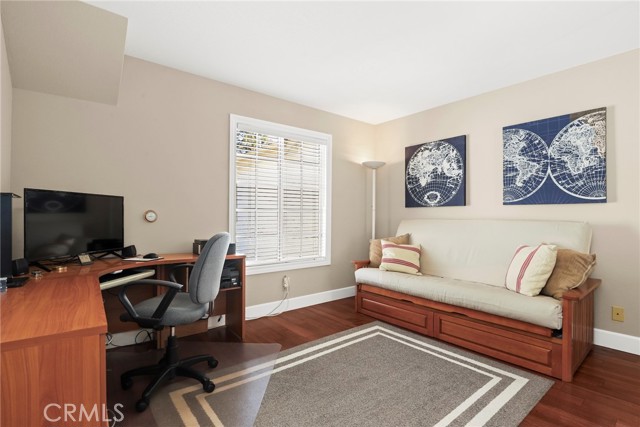 Detail Gallery Image 26 of 44 For 841 Sunstone St, Westlake Village,  CA 91362 - 3 Beds | 2/1 Baths