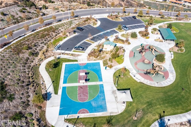 2985 Amber Drive, Corona CA: https://media.crmls.org/medias/7d3c7d7e-6e5a-446c-965e-43baebea40f8.jpg