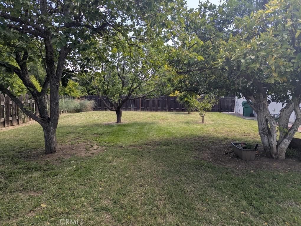 https://media.crmls.org/medias/7d3c9fb6-8312-4f74-8847-2d1173ca54d6.jpg?preset=X-Large