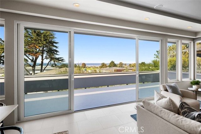 Detail Gallery Image 9 of 64 For 3020 Ironwood Avenue, Morro Bay,  CA 93442 - 4 Beds | 3/1 Baths