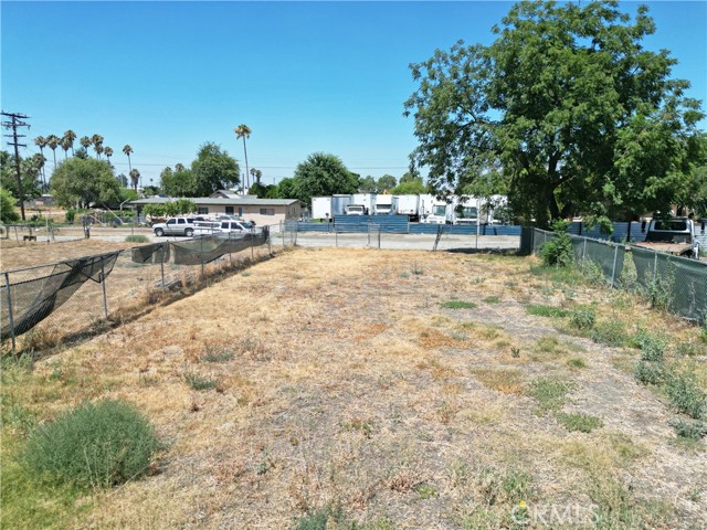 0 S Foisy Street, San Bernardino CA: https://media.crmls.org/medias/7d3d3e28-e2b7-468a-8913-b6dd2c6fc548.jpg