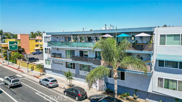 120 Alamitos AVE Unit: 14