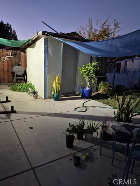 Detail Gallery Image 7 of 10 For 4010 Witt, Riverside,  CA 92501 - 2 Beds | 2 Baths