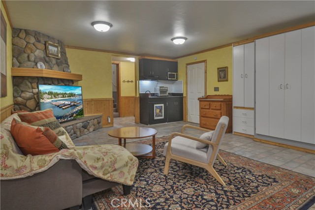 971 Grass Valley, Lake Arrowhead CA: https://media.crmls.org/medias/7d3eb710-2124-4afd-aa21-be9ac82ca310.jpg