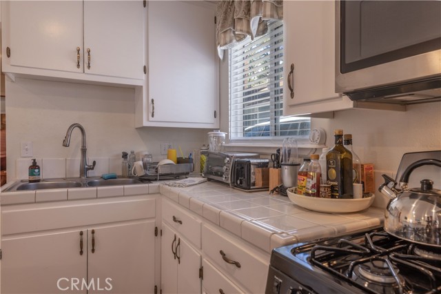 Detail Gallery Image 17 of 60 For 41318 Oak St, Big Bear Lake,  CA 92315 - 2 Beds | 1/1 Baths