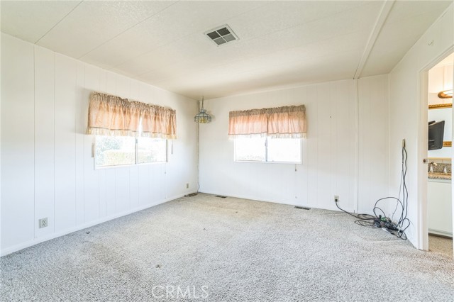 Detail Gallery Image 11 of 27 For 40972 Cheyenne Trl, Cherry Valley,  CA 92223 - 2 Beds | 2 Baths