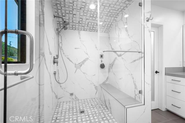 2305 Henrietta Avenue, La Crescenta CA: https://media.crmls.org/medias/7d41003a-ad01-44f8-a605-740985580c3a.jpg