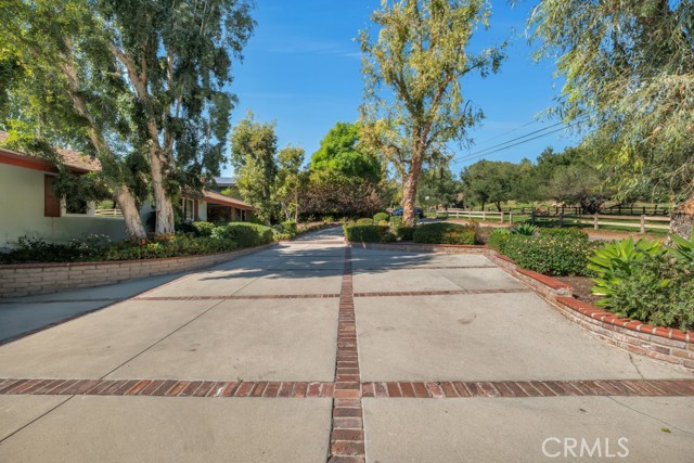 11583 Zelzah Avenue photo 63