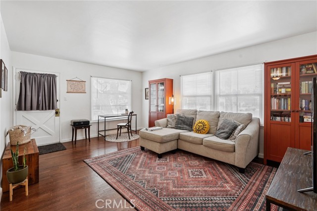 3700 W 147th Street, Hawthorne CA: https://media.crmls.org/medias/7d411b9c-2cc0-4731-afaf-57a0d712d83b.jpg