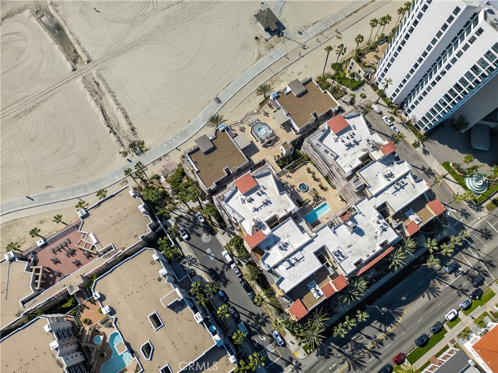 https://media.crmls.org/medias/7d4173d5-27dc-4c7d-8692-74f50b7cbb20.jpg?preset=X-Large