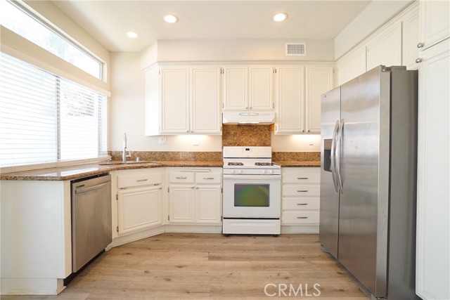 Detail Gallery Image 16 of 46 For 19511 Highridge, Lake Forest,  CA 92679 - 3 Beds | 2/1 Baths