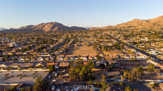 Detail Gallery Image 36 of 37 For 11924 Welby, Moreno Valley,  CA 92557 - 4 Beds | 2 Baths