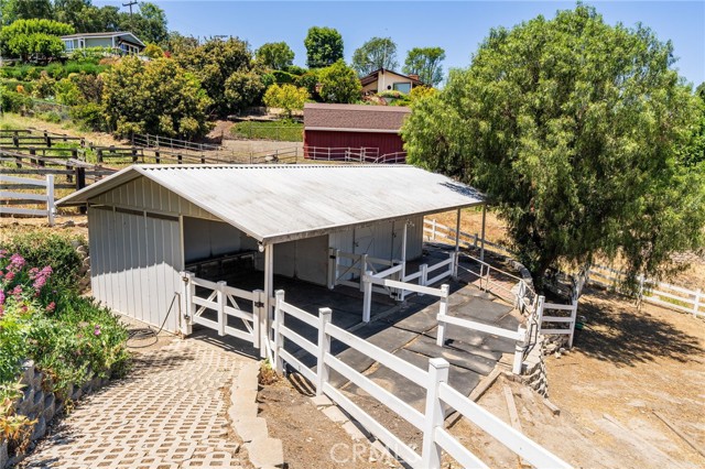Image 33 of 38 For 27317 Sunnyridge Road