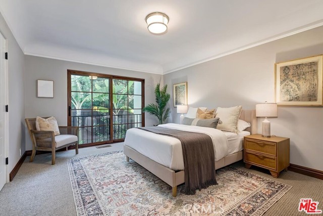 Detail Gallery Image 20 of 29 For 384 N Bonhill Rd, Los Angeles,  CA 90049 - 3 Beds | 3/2 Baths