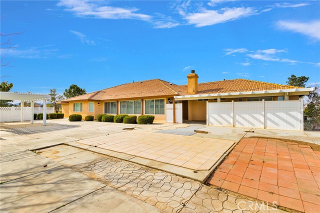 Detail Gallery Image 11 of 26 For 7845 Fuente Rd, Oak Hills,  CA 92344 - 4 Beds | 3 Baths