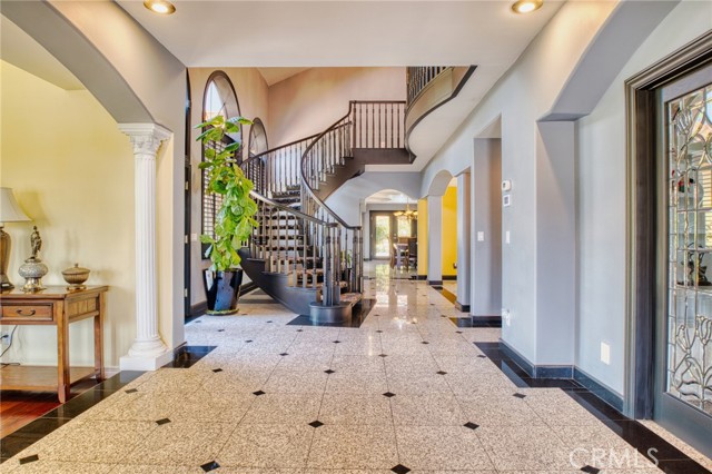 948 Peninsula Avenue, Claremont CA: https://media.crmls.org/medias/7d42ed1e-f177-41c3-96a7-d83c78460684.jpg
