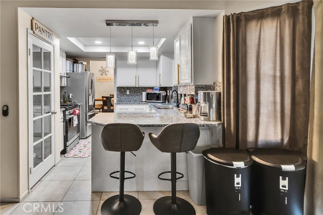 Detail Gallery Image 13 of 44 For 10340 via Apolina, Moreno Valley,  CA 92557 - 4 Beds | 2/1 Baths