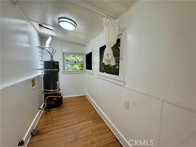 Detail Gallery Image 8 of 12 For 701 Mira Monte Pl, Pasadena,  CA 91101 - 1 Beds | 1 Baths
