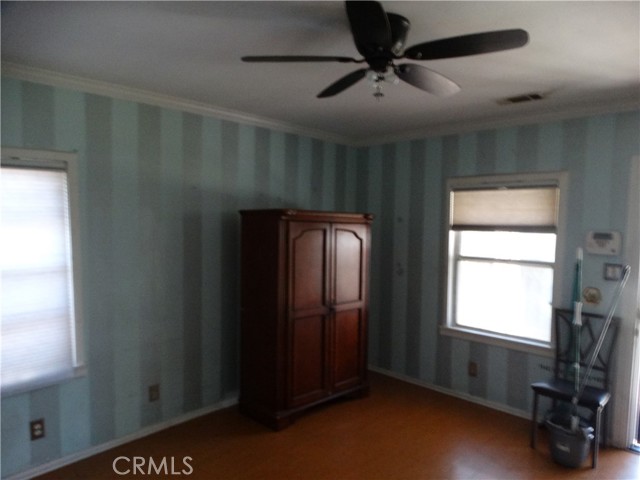 Detail Gallery Image 9 of 29 For 1217 E 100th St, Los Angeles,  CA 90002 - – Beds | – Baths