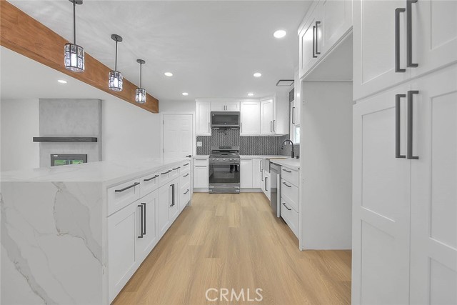 Detail Gallery Image 17 of 60 For 920 Coronado Dr, Redlands,  CA 92374 - 4 Beds | 2 Baths