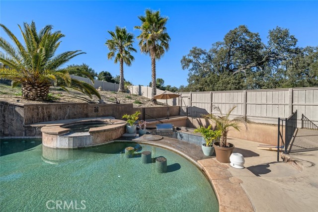 Detail Gallery Image 22 of 59 For 2700 Ardilla Road, Atascadero,  CA 93422 - 4 Beds | 3/1 Baths