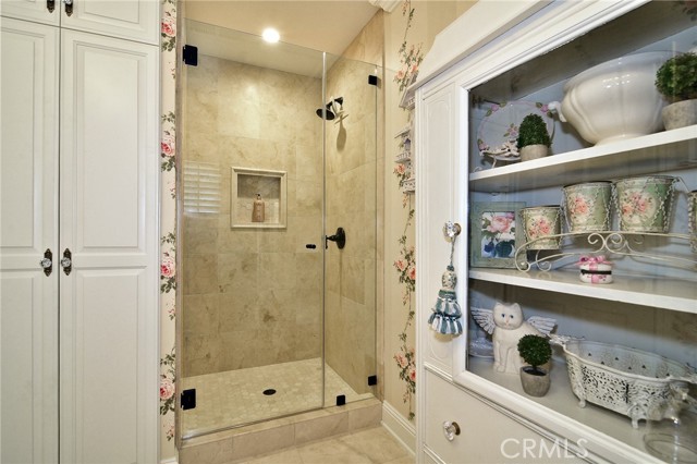 Image 13 of 49 For 5151 Quakertown Avenue