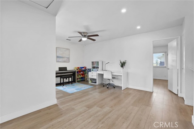 Detail Gallery Image 32 of 48 For 10 Goldenbush, Irvine,  CA 92604 - 3 Beds | 2/1 Baths