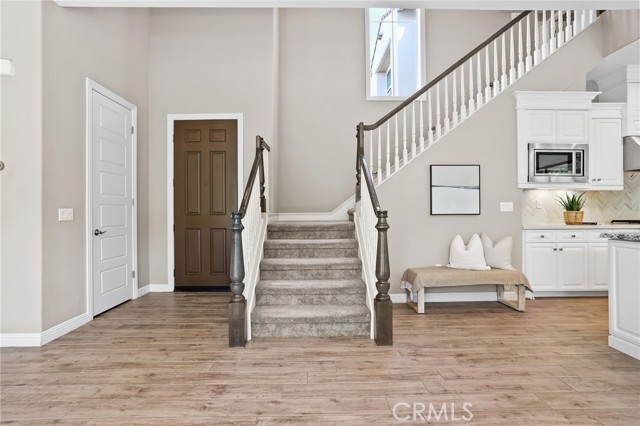 Detail Gallery Image 25 of 63 For 33 Castellana, Lake Forest,  CA 92630 - 4 Beds | 3 Baths