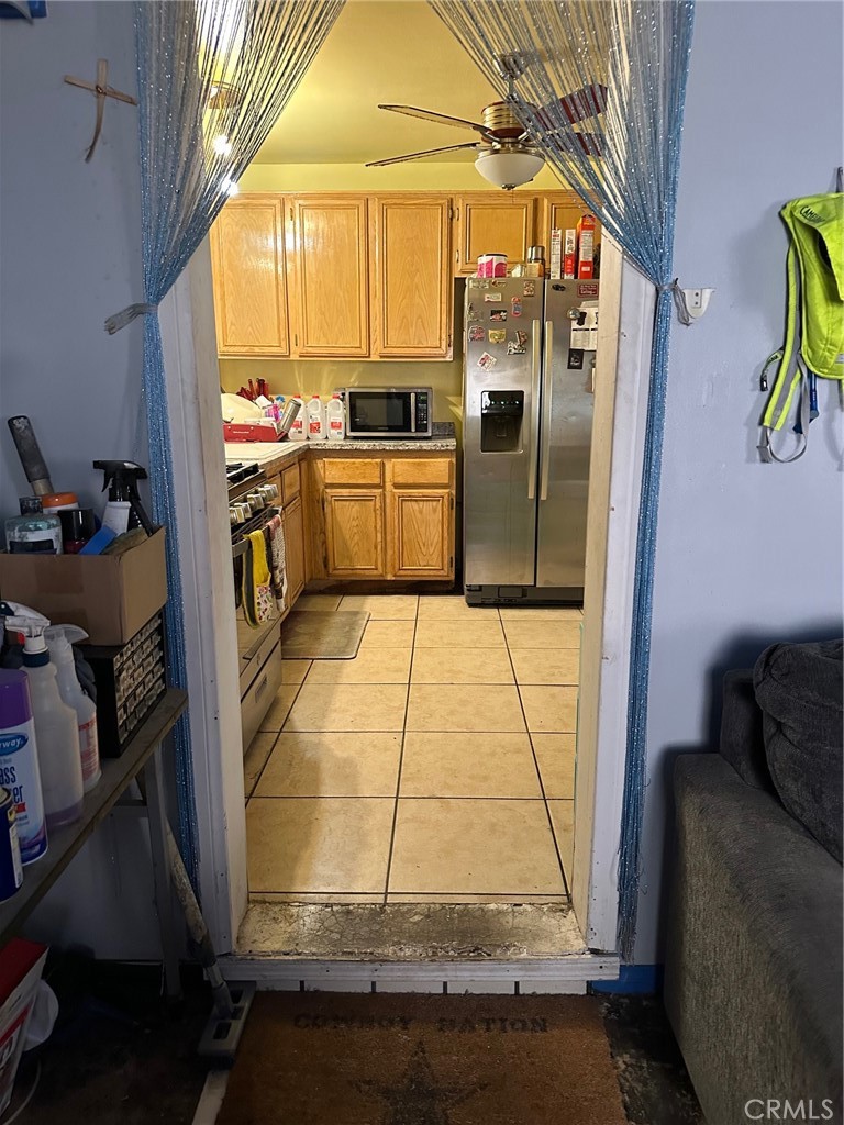 https://media.crmls.org/medias/7d479f8e-6d92-4afc-8ec2-58b4e4b460a6.jpg?preset=X-Large