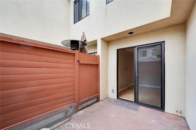 1161 SPAZIER Avenue, Glendale CA: https://media.crmls.org/medias/7d482270-3d37-459b-9dd7-f89890282334.jpg