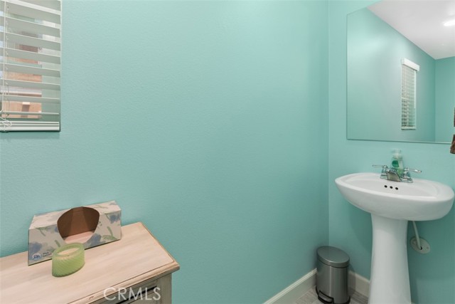 Detail Gallery Image 15 of 30 For 7917 Cold Creek St, Riverside,  CA 92507 - 3 Beds | 2/1 Baths