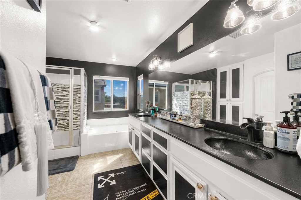 MLS #IG25231773 image #32