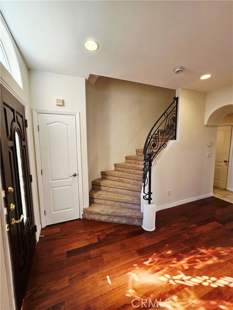 Detail Gallery Image 13 of 32 For 4732 Radford Ave #3,  Valley Village,  CA 91607 - 3 Beds | 3 Baths