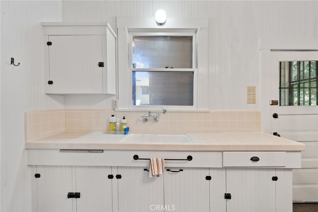 MLS #IV25222245 image #17