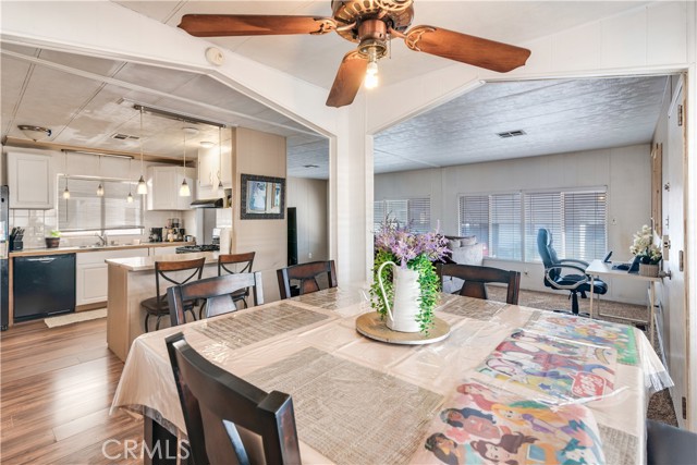 Detail Gallery Image 8 of 22 For 26871 Alessandro Blvd #106,  Moreno Valley,  CA 92555 - 2 Beds | 2 Baths