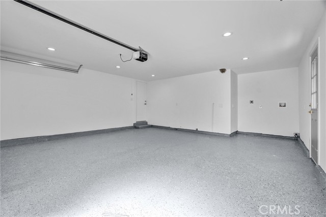 Detail Gallery Image 27 of 33 For 15335 Seine, Irvine,  CA 92604 - 6 Beds | 4 Baths